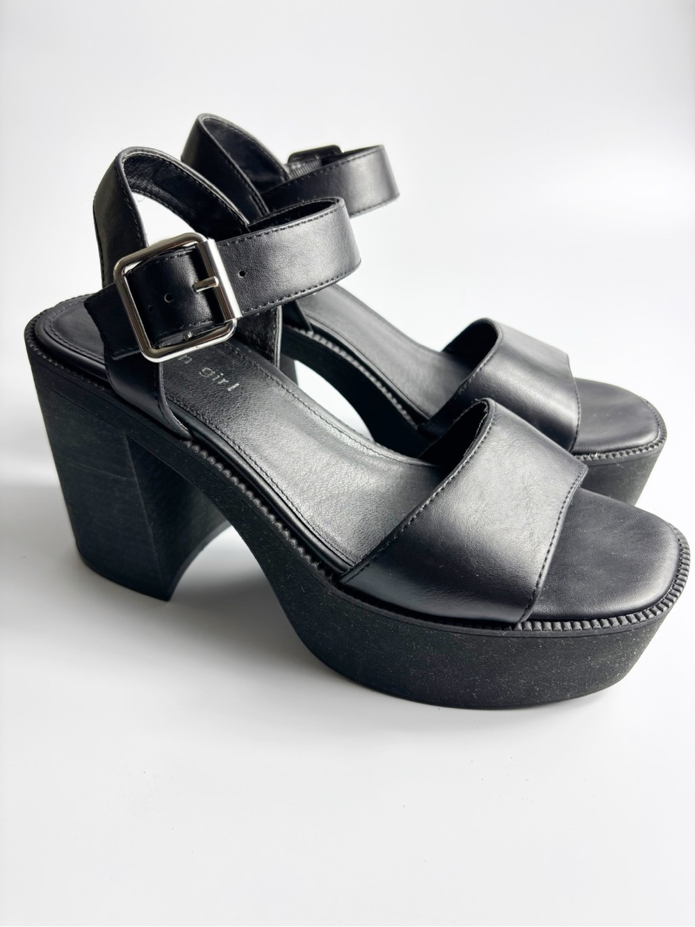 Madden Girl Black Platform Chunky Block Ankle Strap Open Toe Heels Women Sz 8.5M